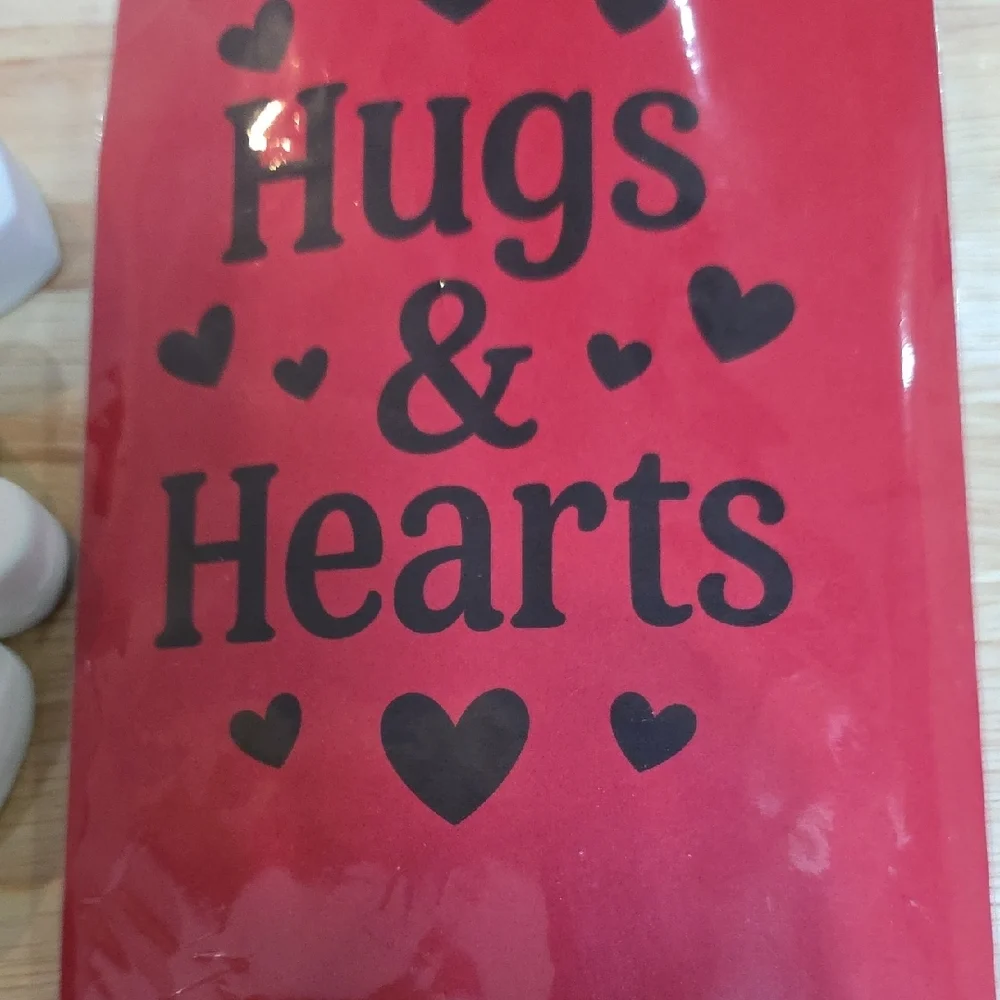 Valentines Day Hugs & Hearts DIY Painting Kit